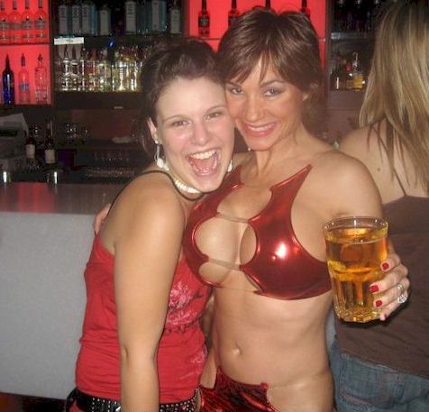 Beer Girls Tits - Titty Blog